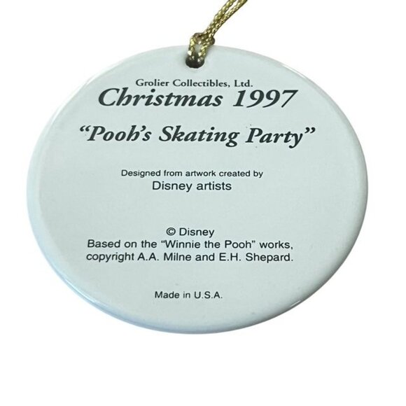 The Disney Collection 1997 Grolier Collectibles Pooh's Skating Party Ornament - Picture 3 of 3